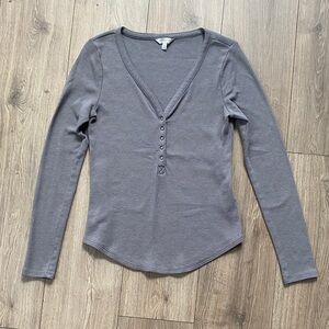 Lucky Brand Gray V-Neck Buttoned Henley Long Sleeve